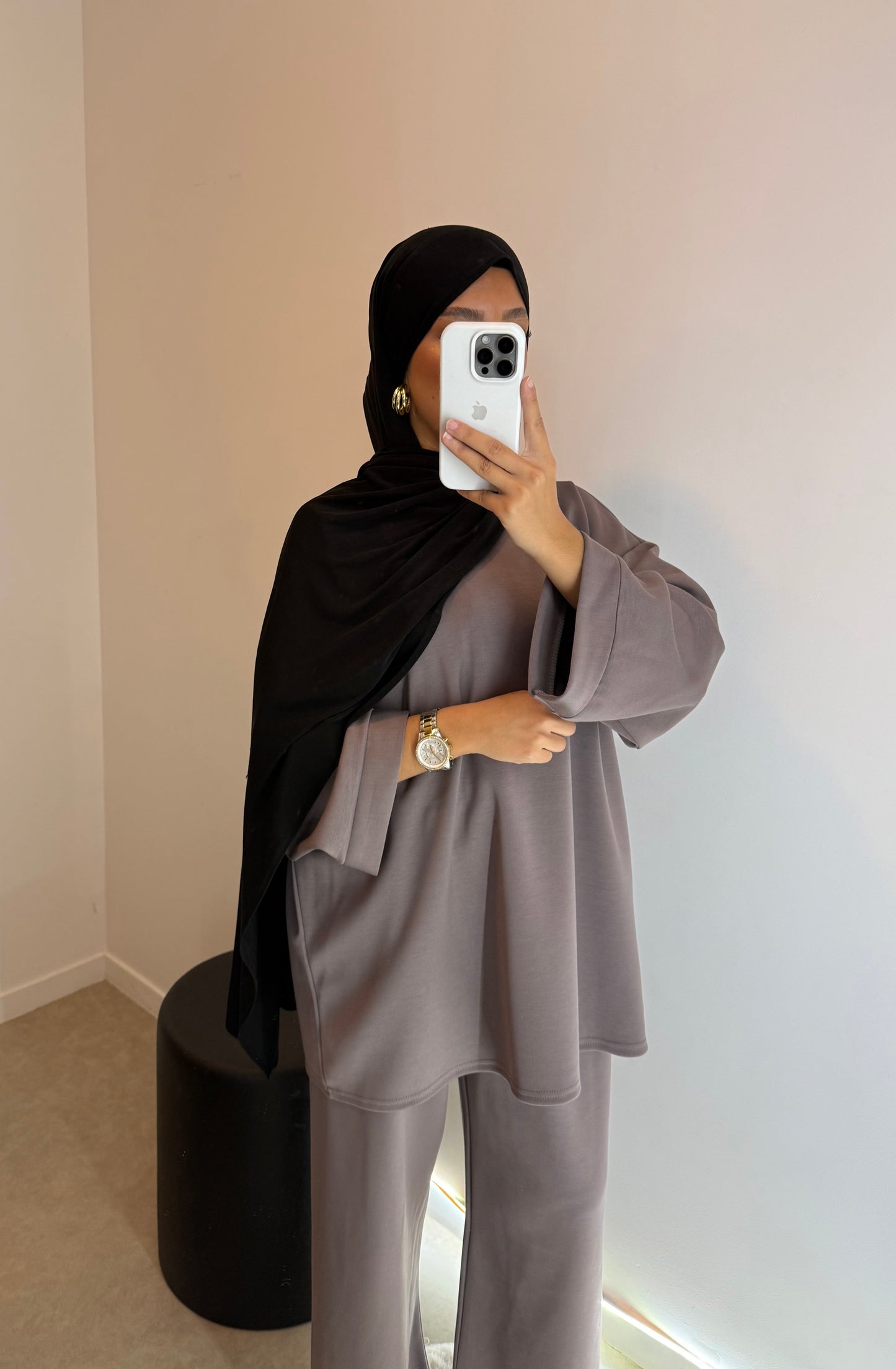 Ensemble taupe