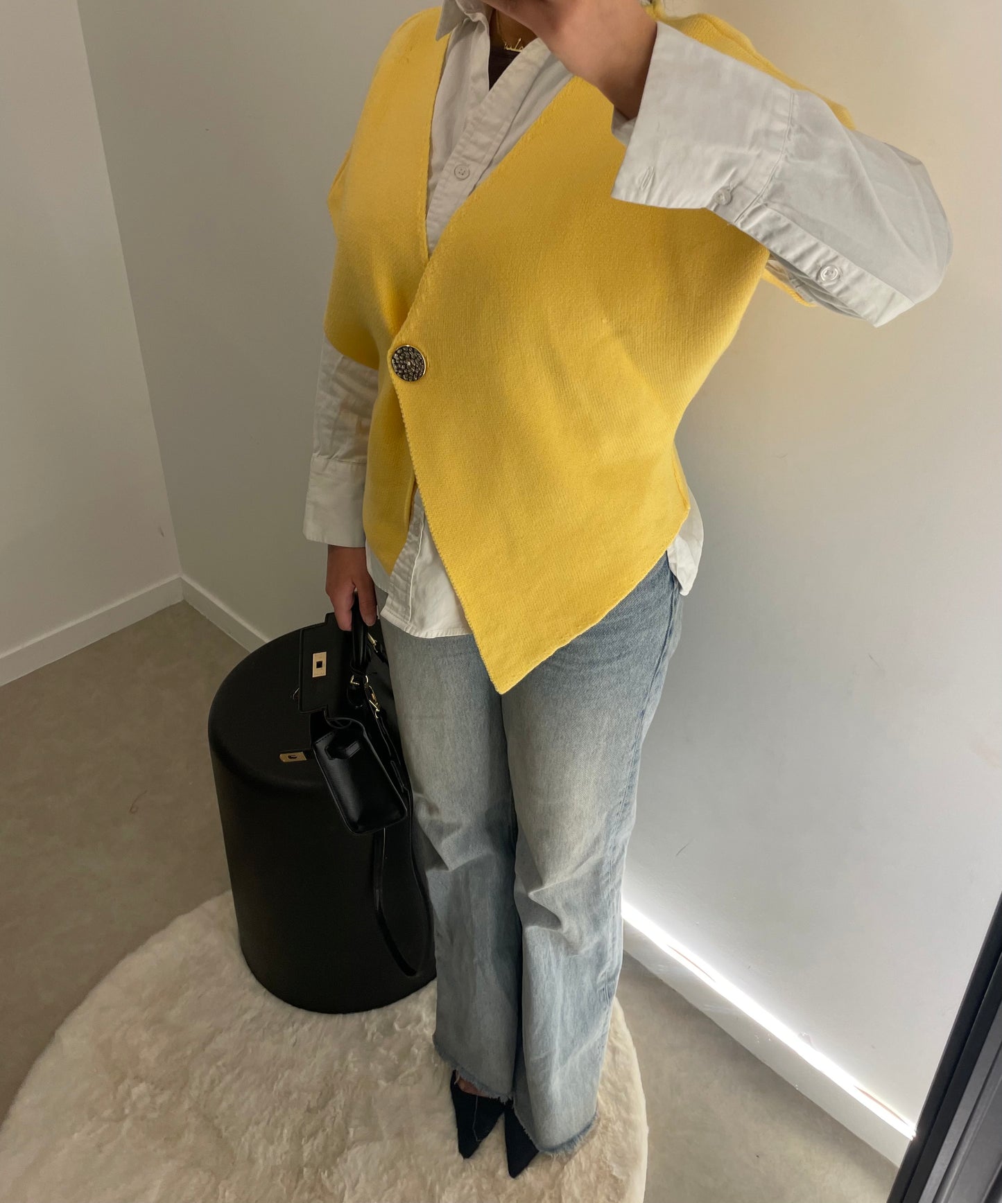 Haut sans manche jaune