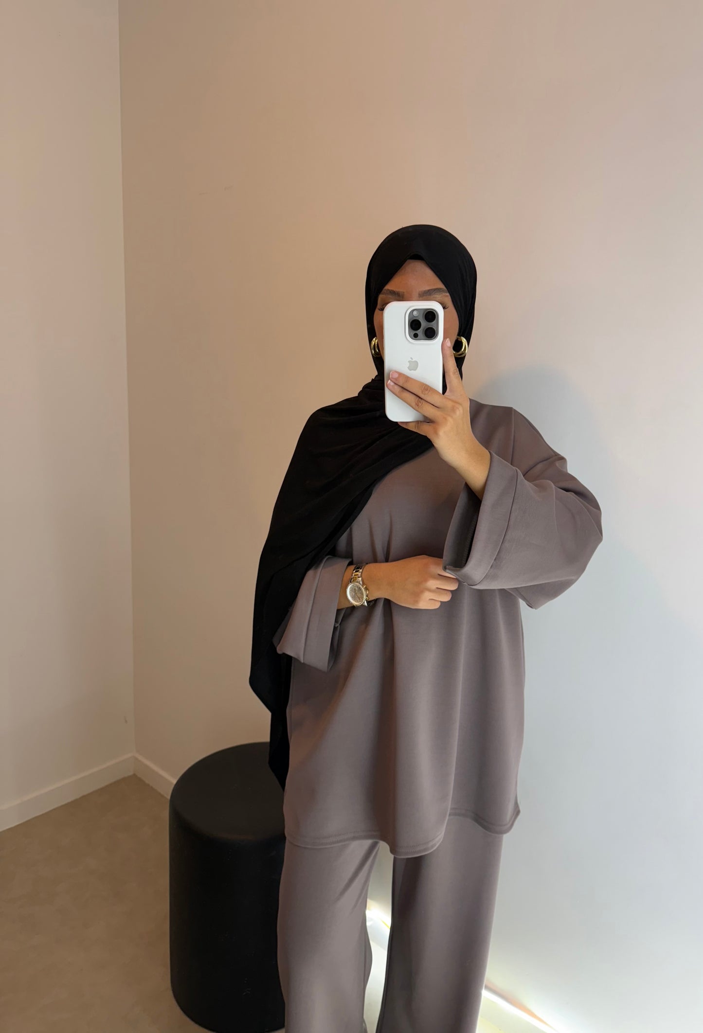 Ensemble taupe