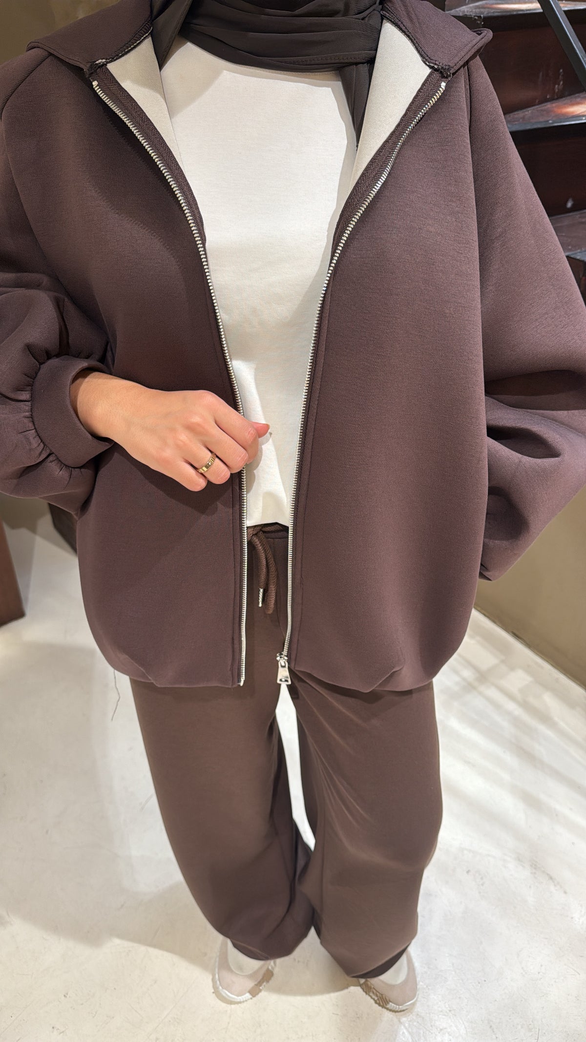 Jogging ballon marron