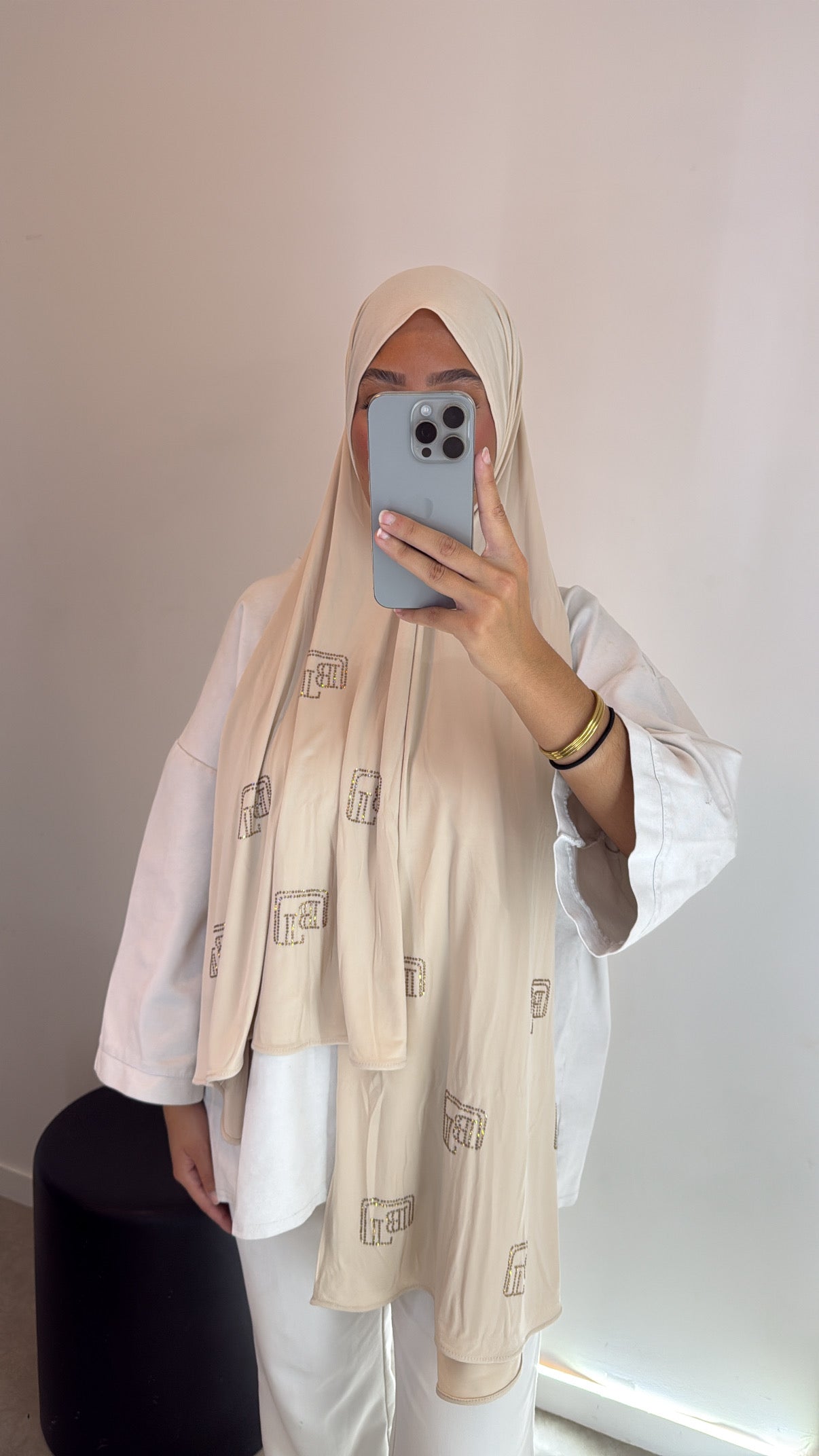 Hijab dupe crème by L