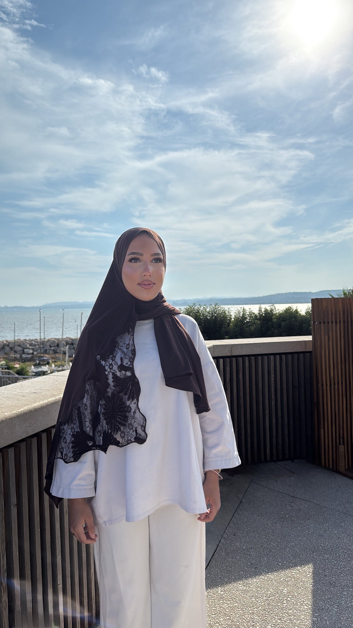 Hijab dentelle marron chocolat