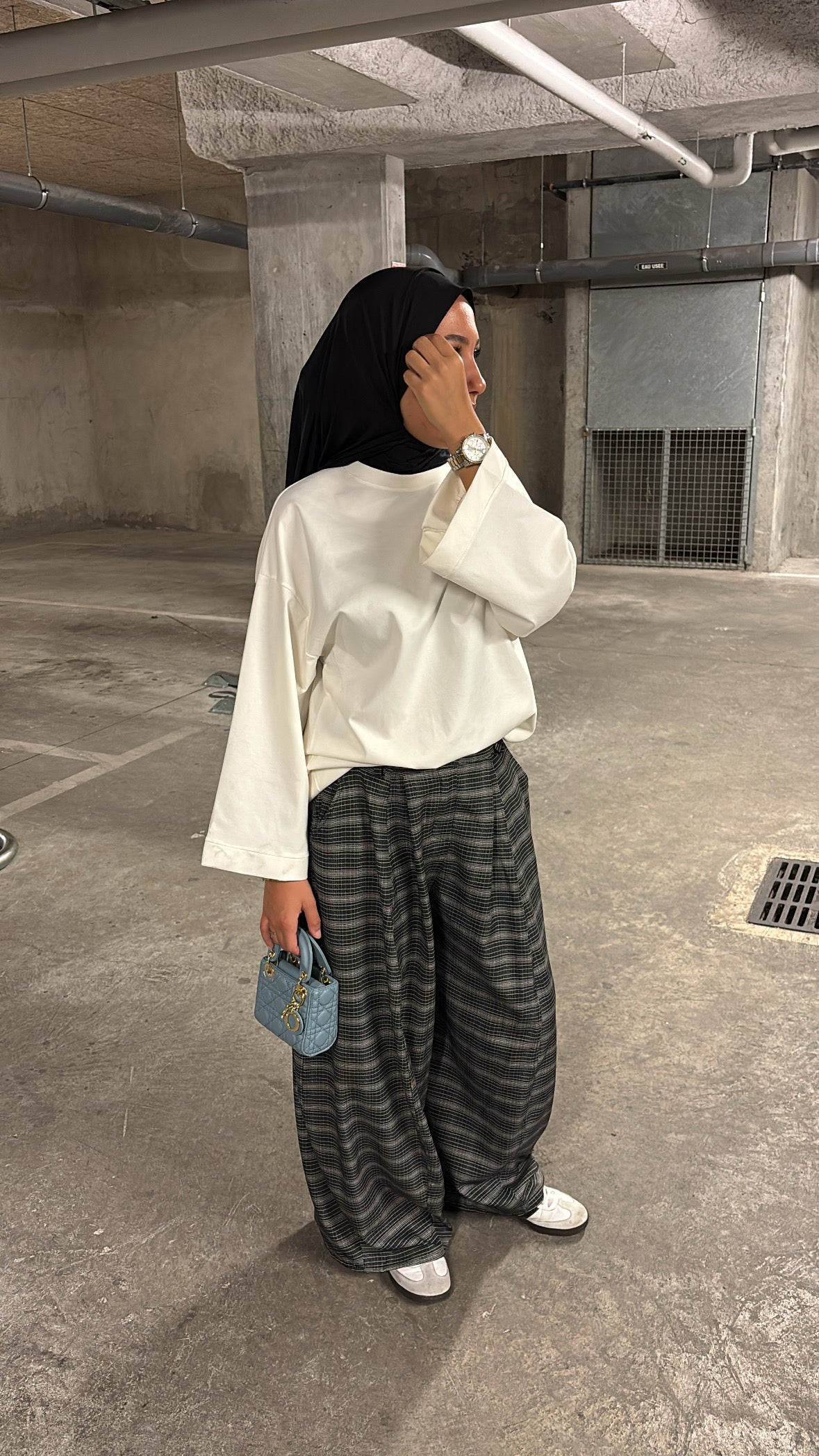 Pantalon noir à carreaux