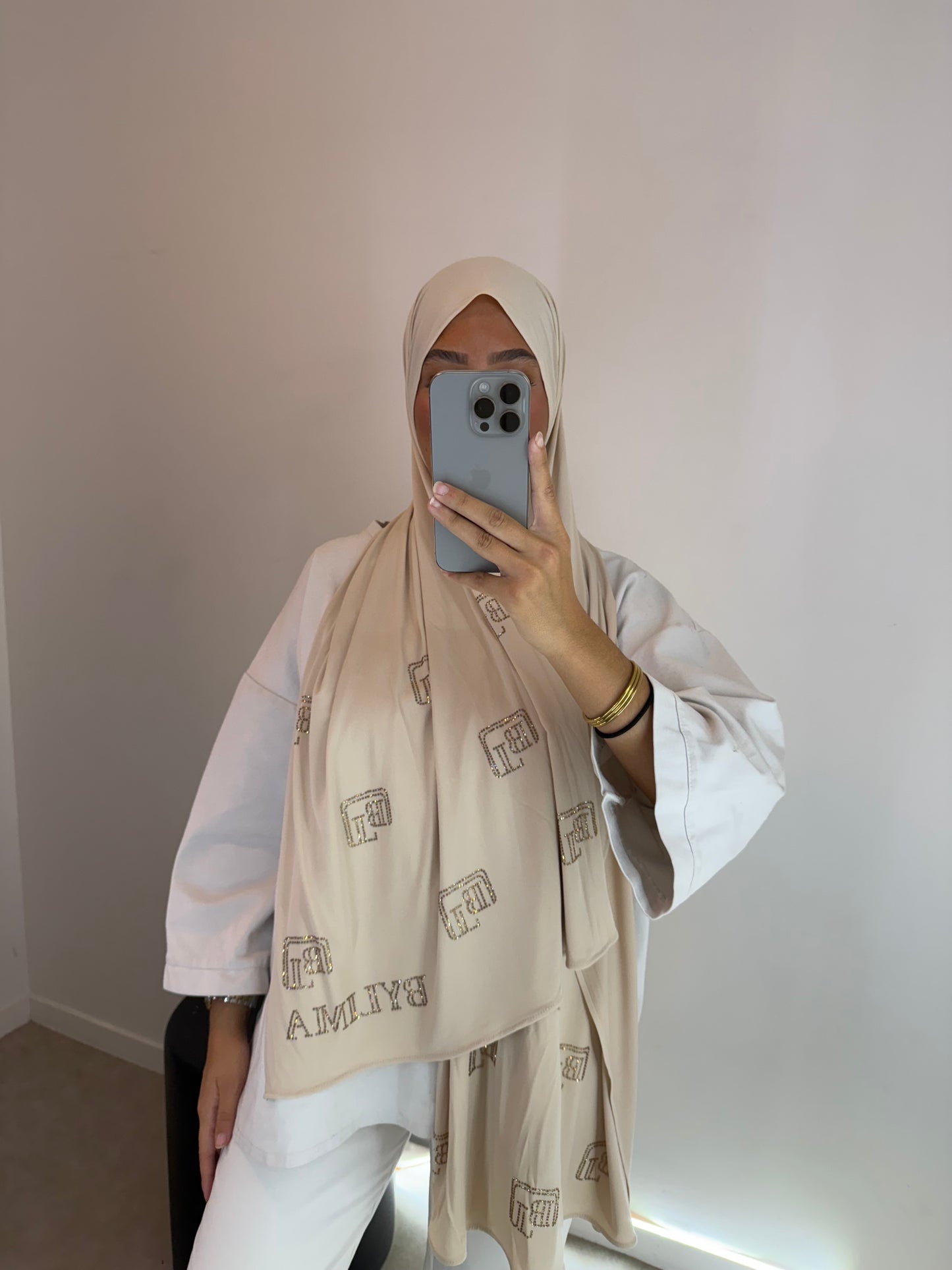 Hijab dupe crème by L