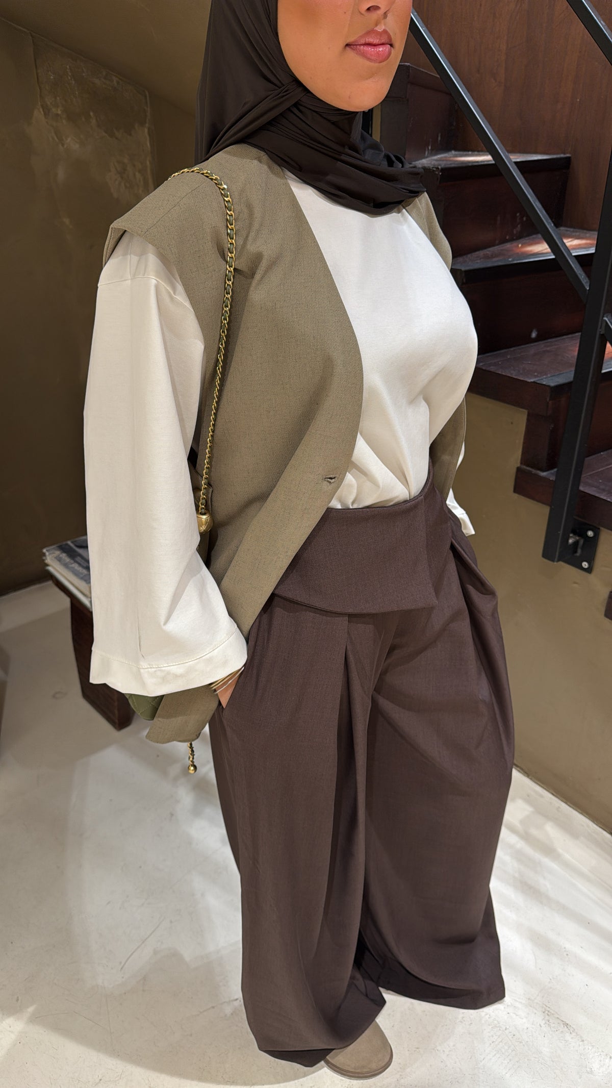 Pantalon à jambes larges marron