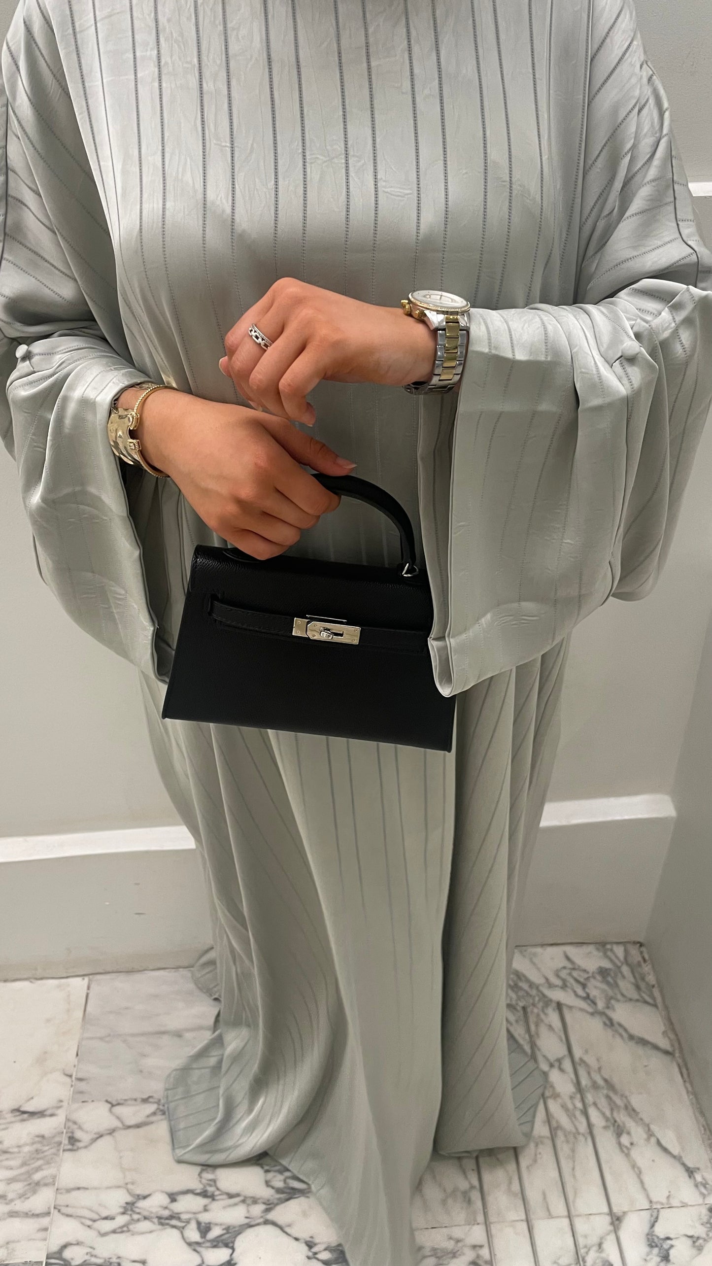 Abaya vert d’eau satinée