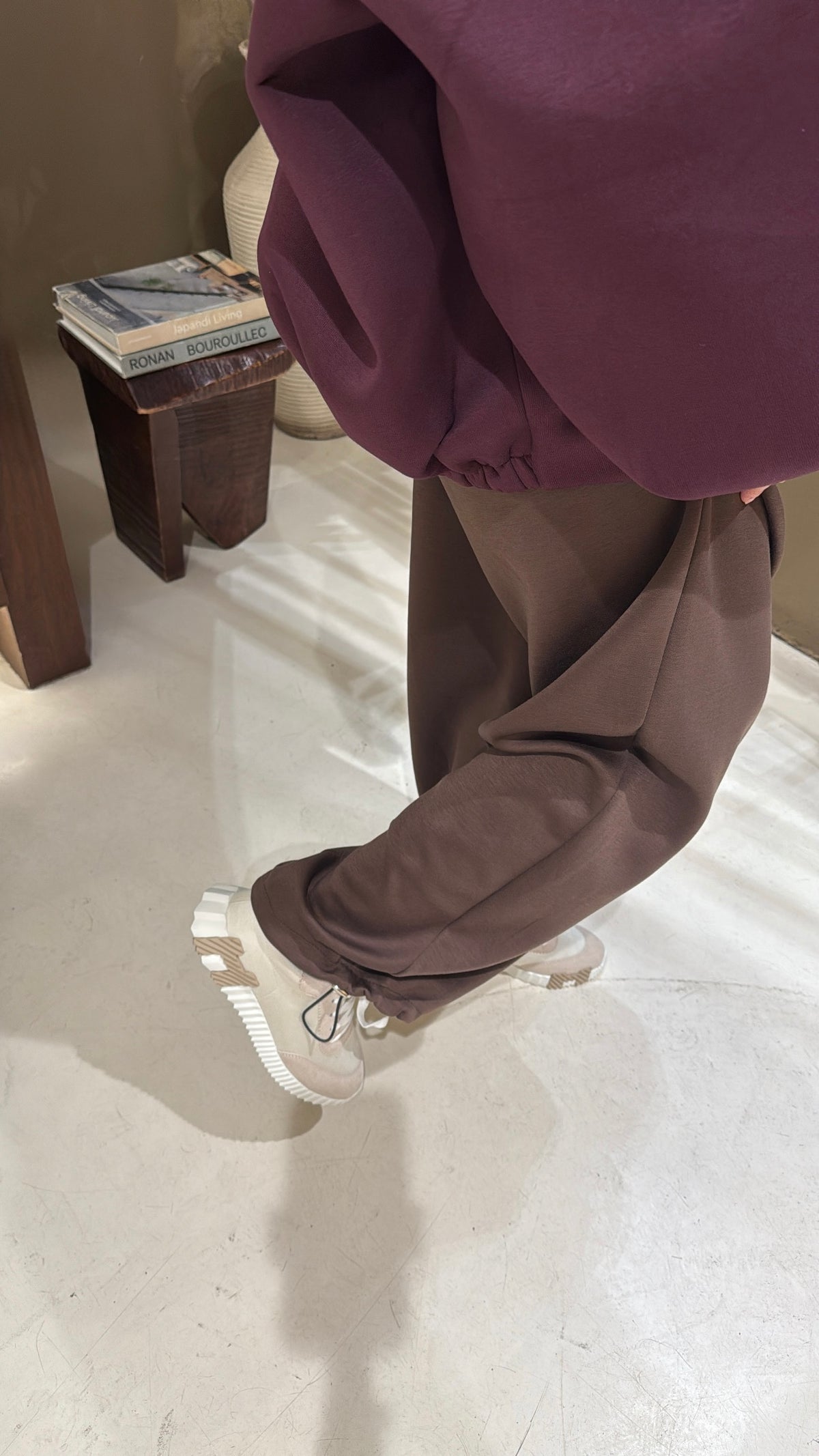 Jogging ballon marron
