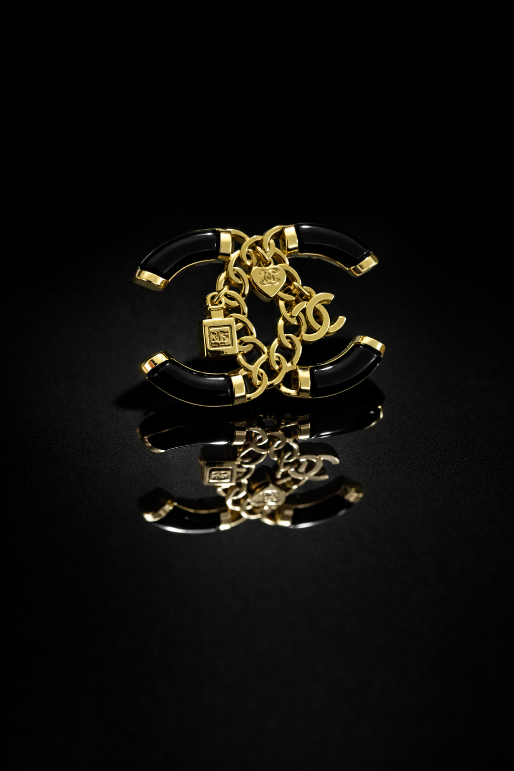Broche bicolore