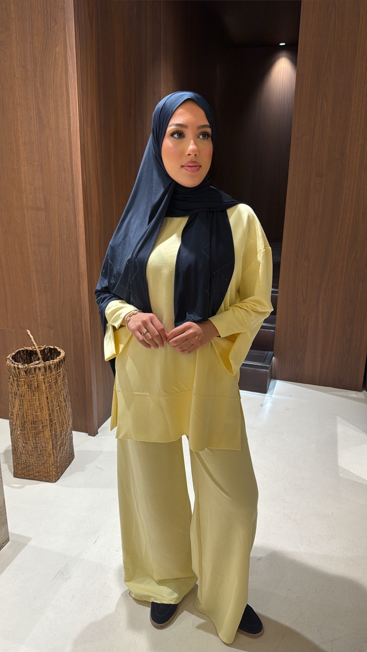Ensemble jaune pastel