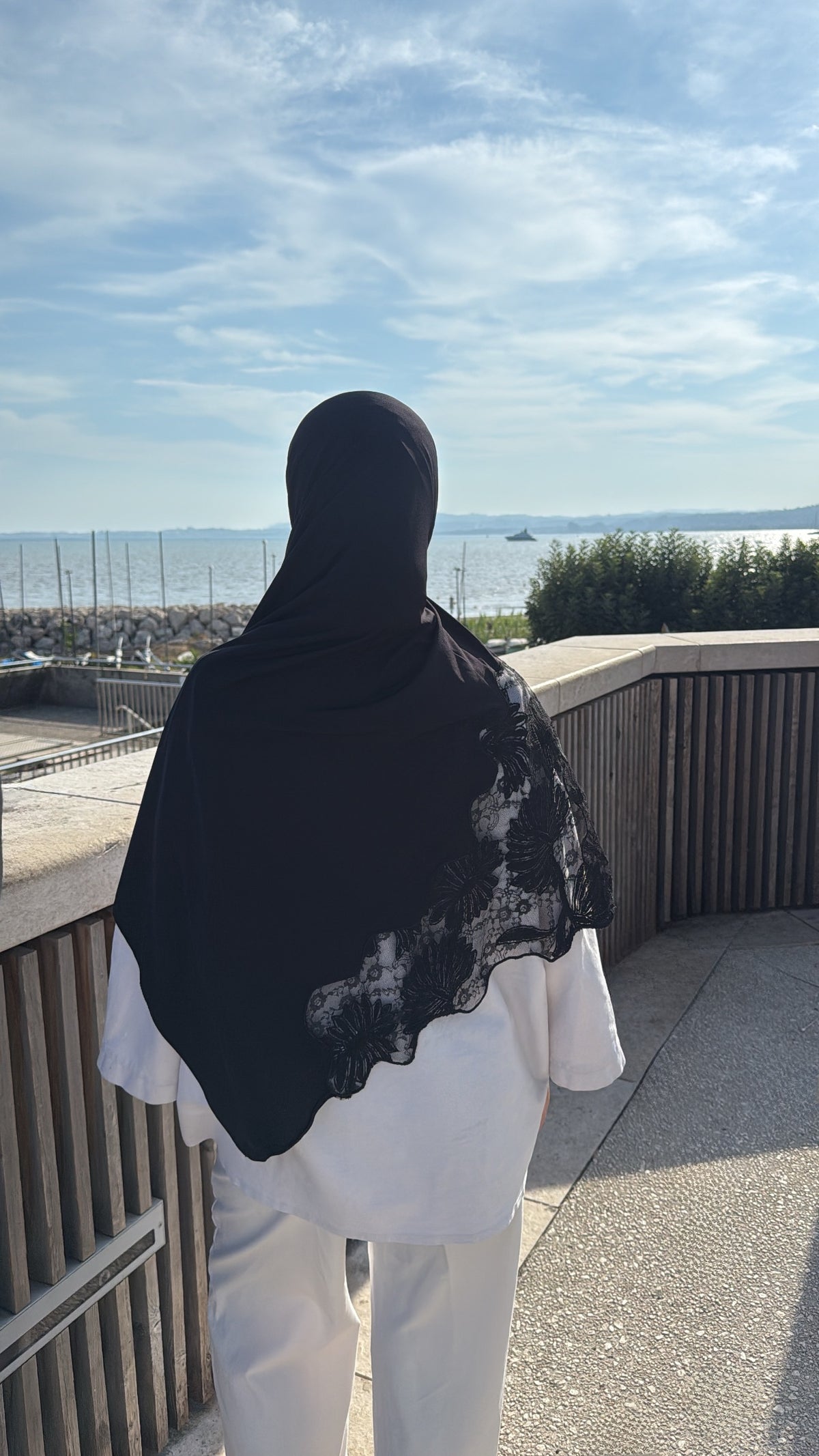 Hijab dentelle noir