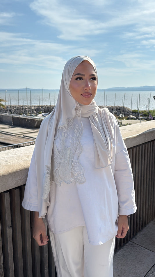 Hijab dentelle crème