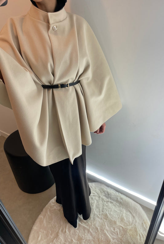 Cape beige cintrée