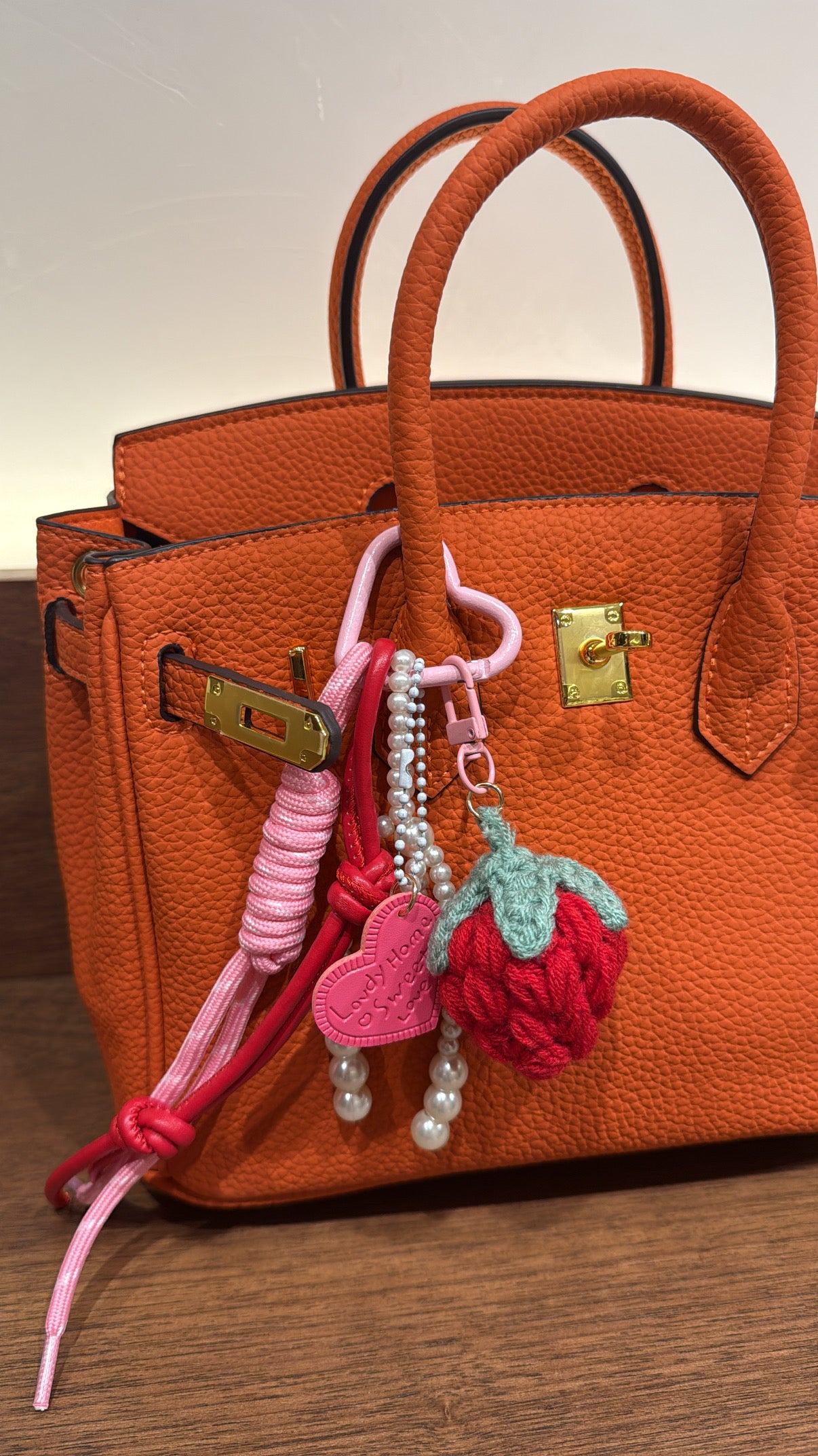 Charm de sac fraise